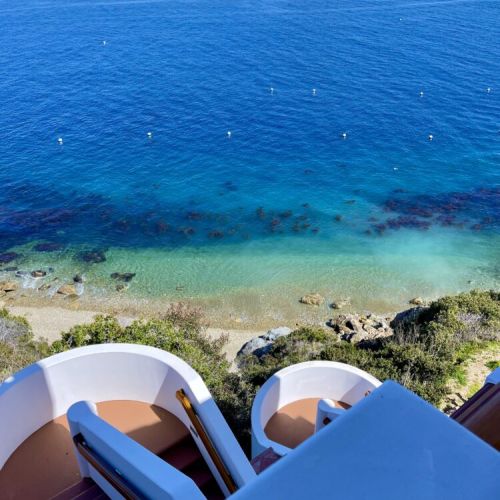 - Spiral stairs lead directly to a serene shoreline with crystal clear waters
- Soak in breathtaking panoramic ocean views from your private cliffside perch
- Wake up to peaceful waves and stroll down to your very own stretch of beach