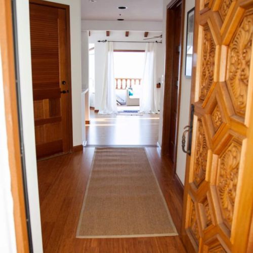 Entry way